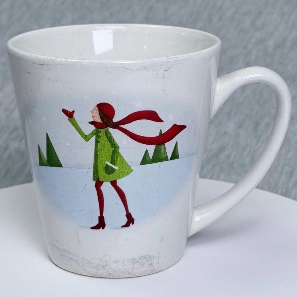 Designpac Winter Girl in Green Coat Red Scarf Ceramic Coffee Mug White M117